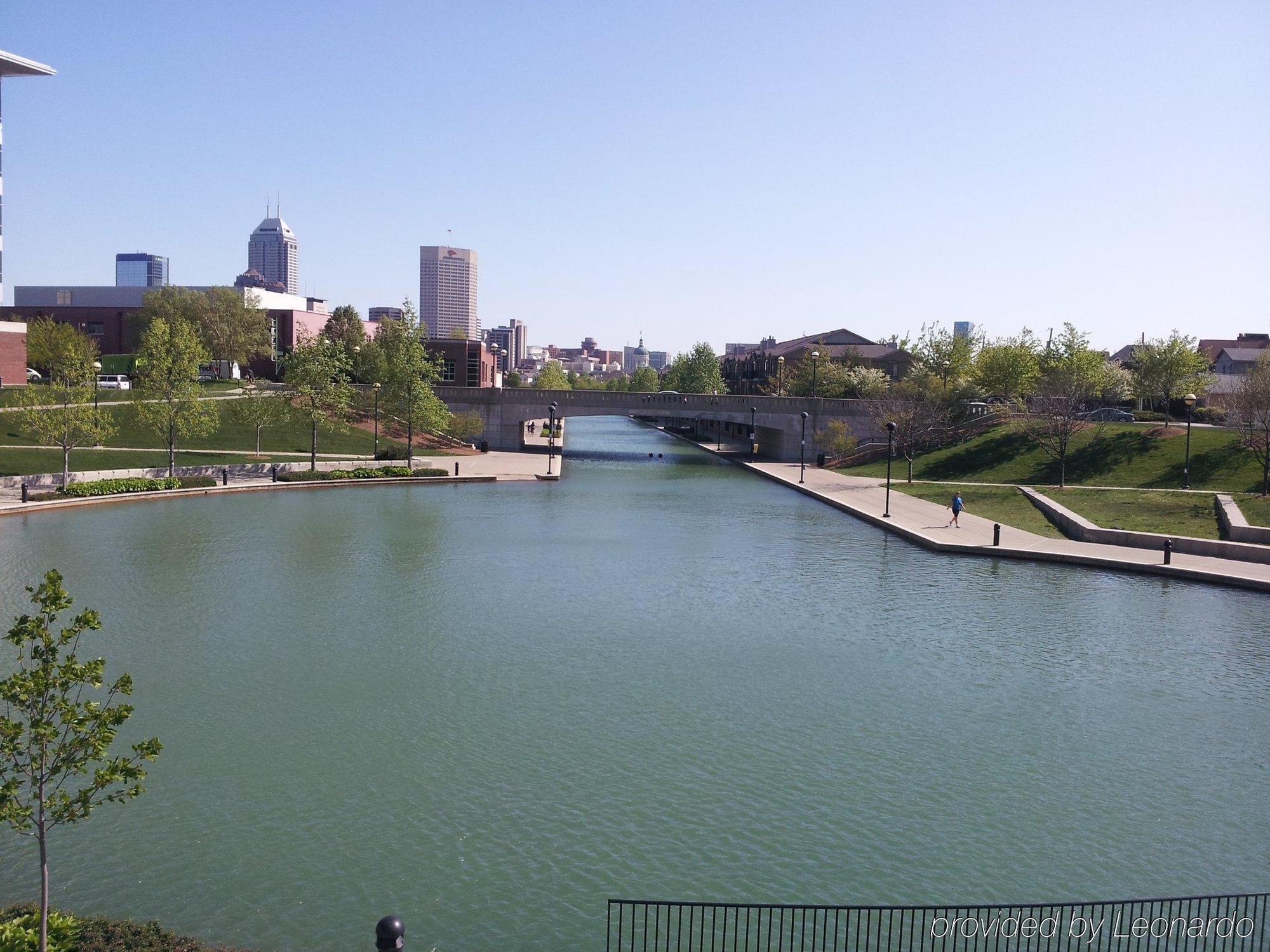Staybridge Suites Indianapolis Downtown-Convention Center By Ihg Ngoại thất bức ảnh